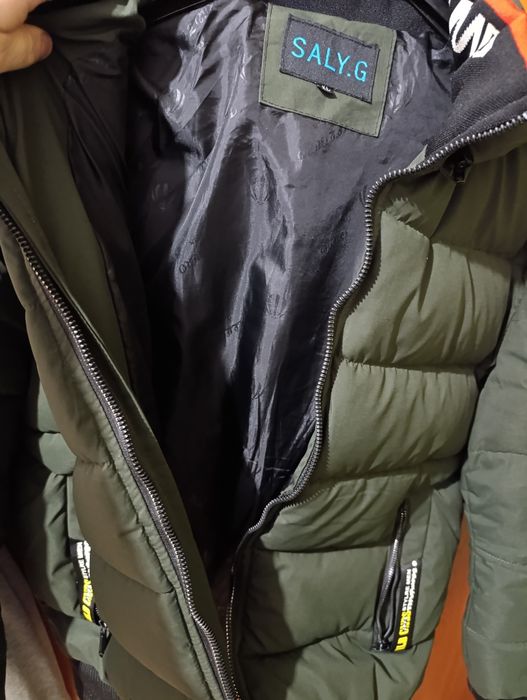 Vând geacă ,bărbați