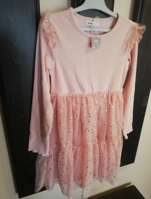 Rochita noua cu tul și sclipici/paiete 140 cm sau 9-10 ani