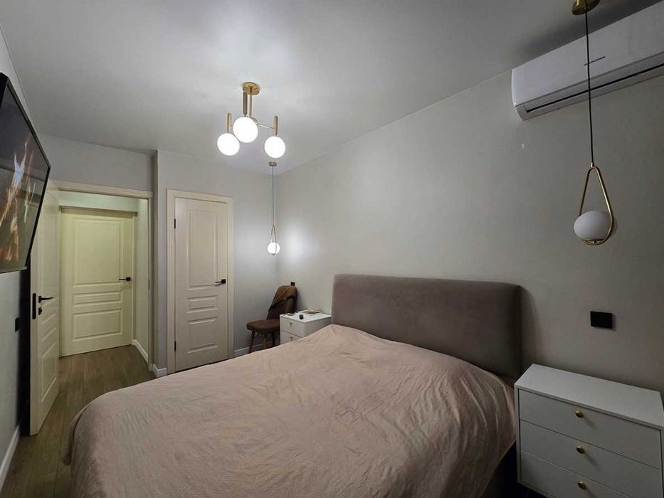 Продам 3ком. квартиру Ауэзова 64\4