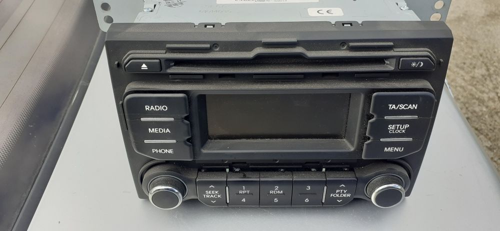 Kia Rio  2011-2016 Година  Radio .CD Player Киа Рио  Цяла На Части.1.2