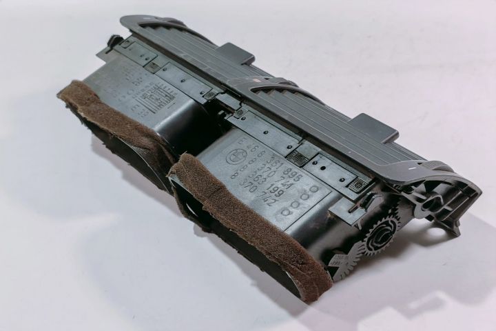 Grila Ventilatie  8361895 BMW Seria 3 E46