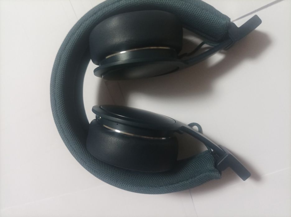 Безжични аудио слушалки URBANEARS