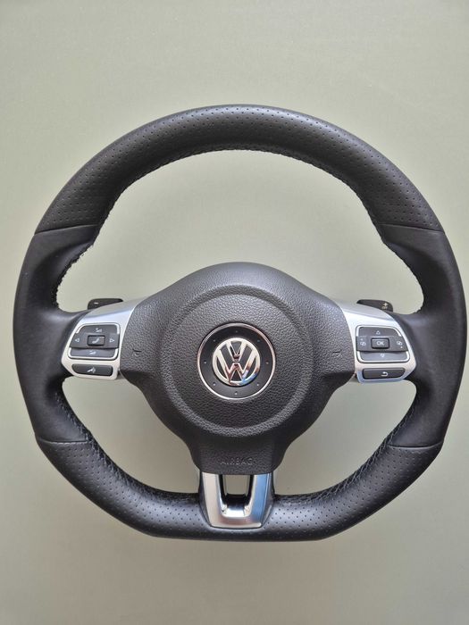 VW Scirocco скосен волан с еърбег + DSG пера/GTD/ GTI – Golf 5/6, Passat B6/B7, Caddy