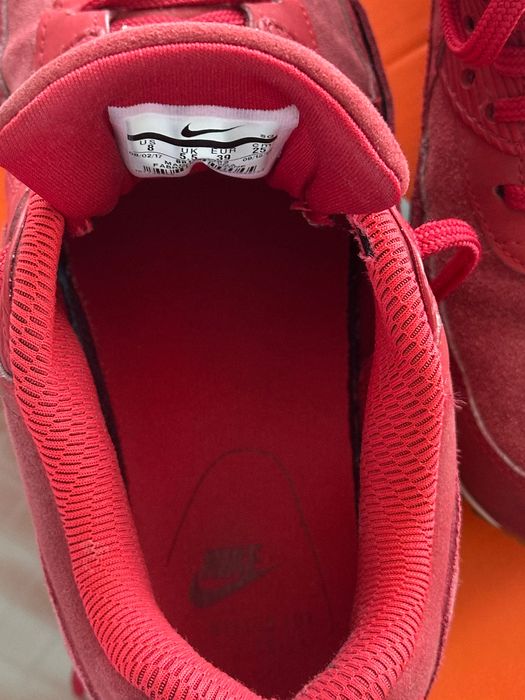 Дамски маратонки Nike