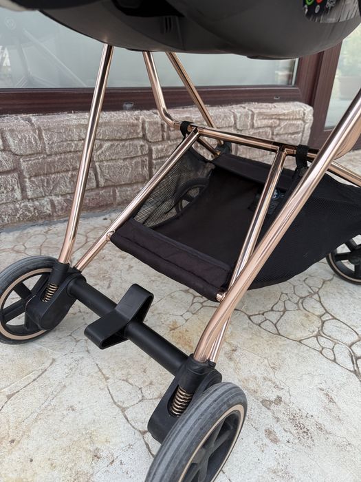 Продавам количка Cybex Mios Rose Gold