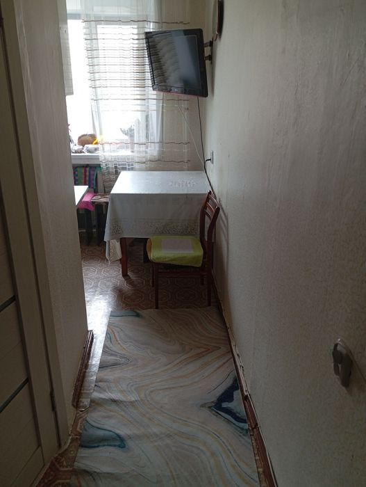 продам 2 комнатную квартиру