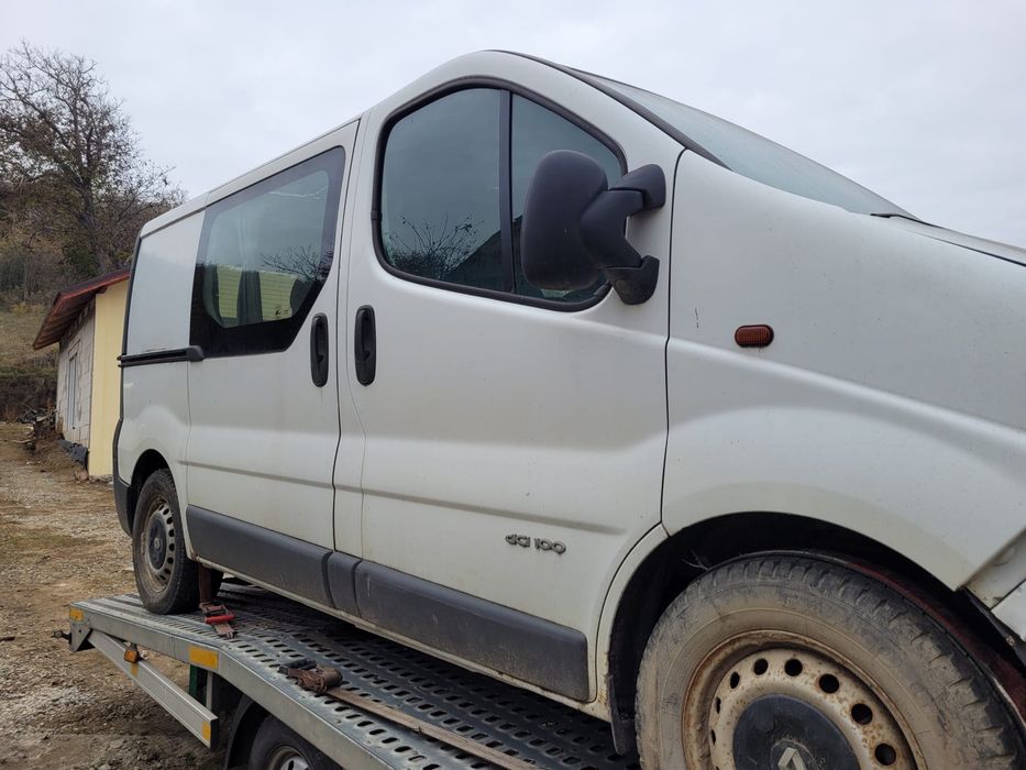 Dezmbrez renault trafic