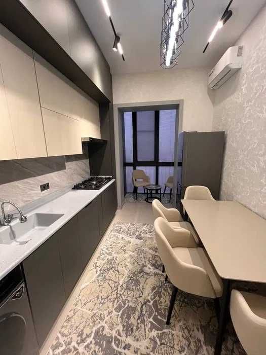 СРОЧНО только для семей сдаётся  3Х комнатная квартира на  Новза