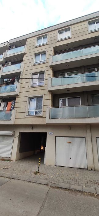 Продава се Двустаен апартамент в Варна, Левски - 40 кв.м за 2488 €/кв.м - Снимка #1