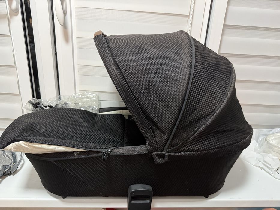 Коляска 2 в 1 немецского бренда