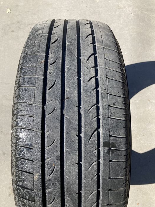 Гуми Бриджстоун  (Bridgestone)  255/60/18