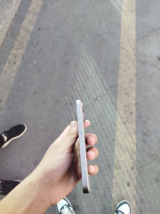 IPhone 15 Pro 128talik 89 yomks