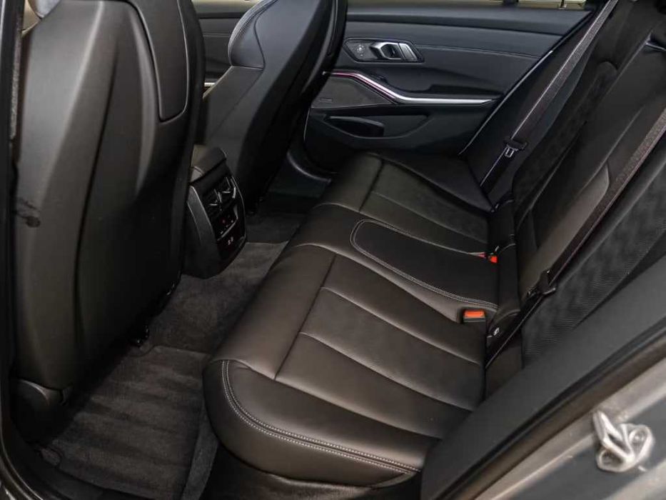 BMW M3 TOURING Competition