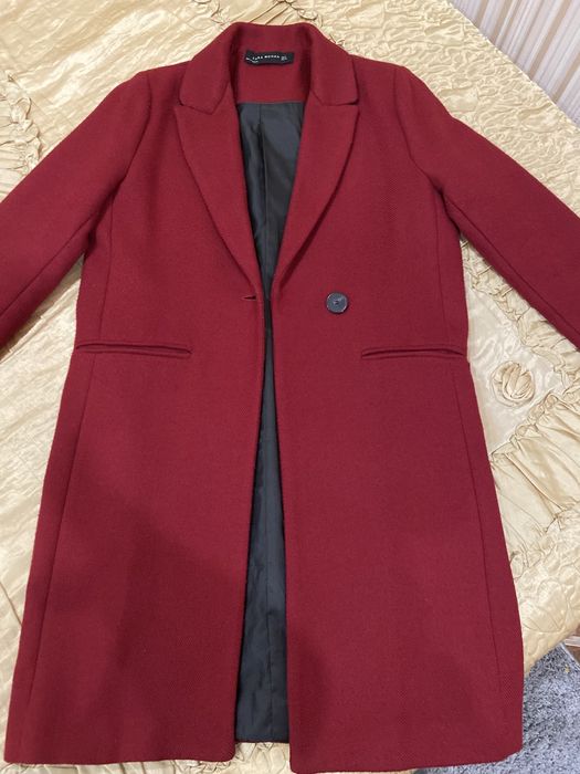 Продам пальто Зара