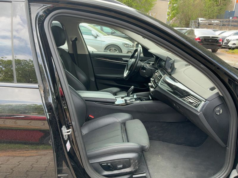 BMW 5er 520d Sport Line 2017