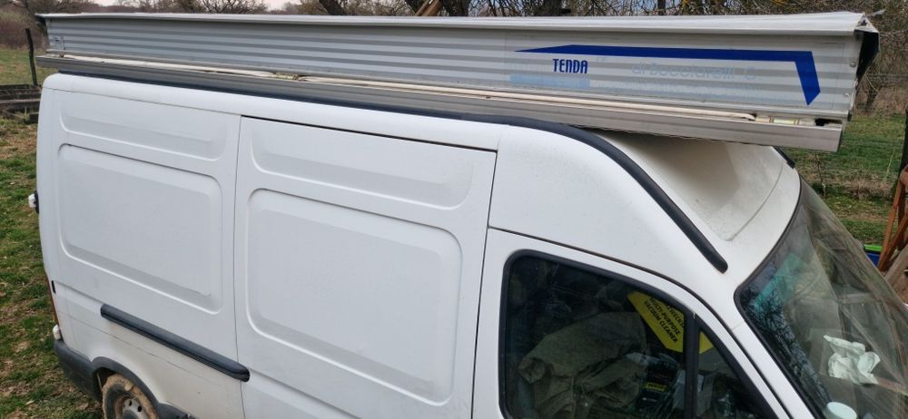 Prelata umbrela comercială 7x3 hidraulică tip evantai