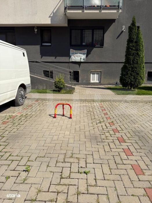 De vanzare loc de parcare, zona Avantgarden Tractorul