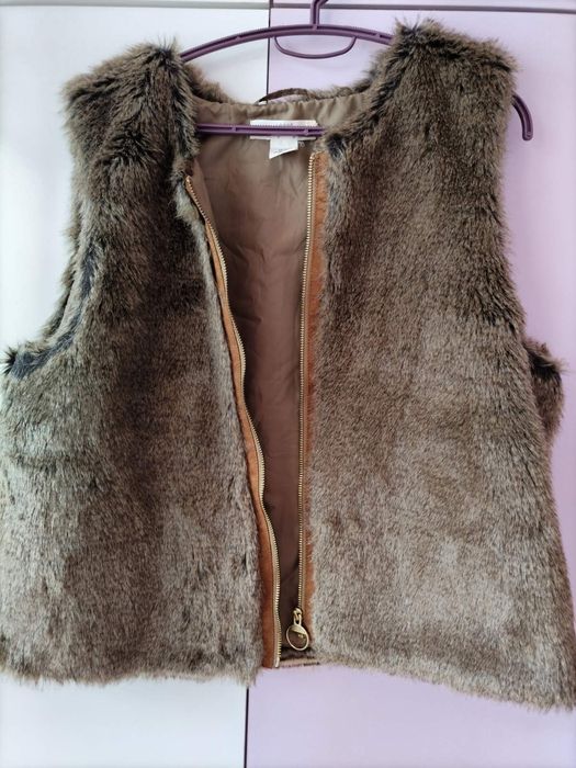 Елек с косъм и цип