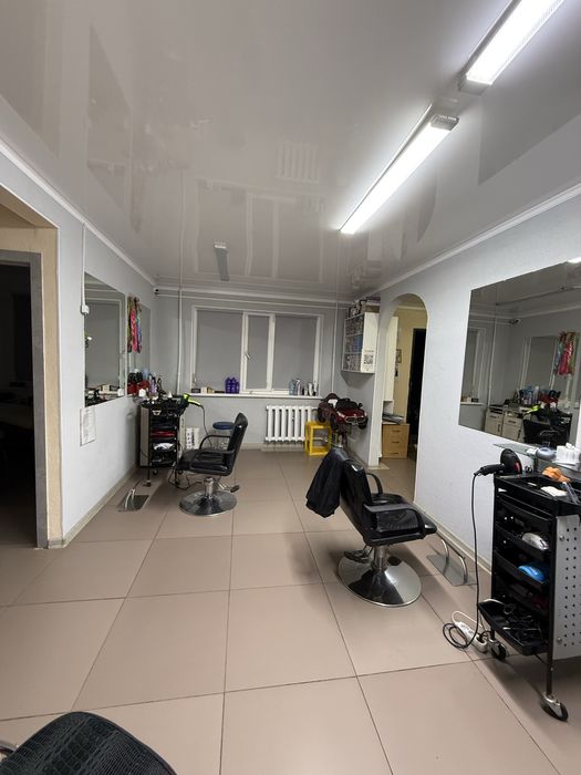 Салон красоты продается