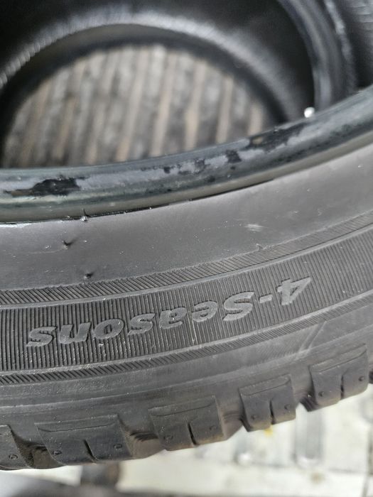 Гуми 255/40/19 Всесезонни