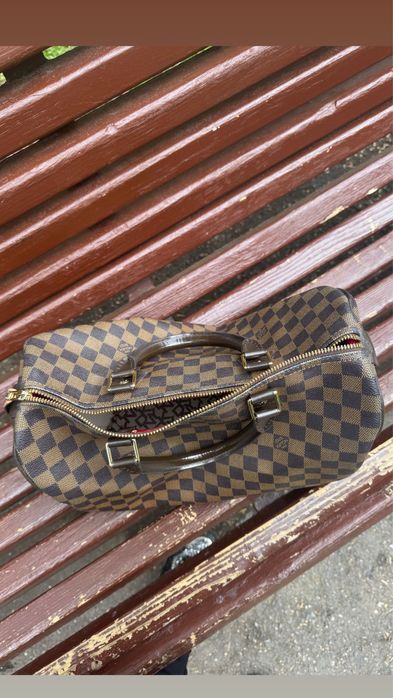 Онигинална Louis Vuitton чанта