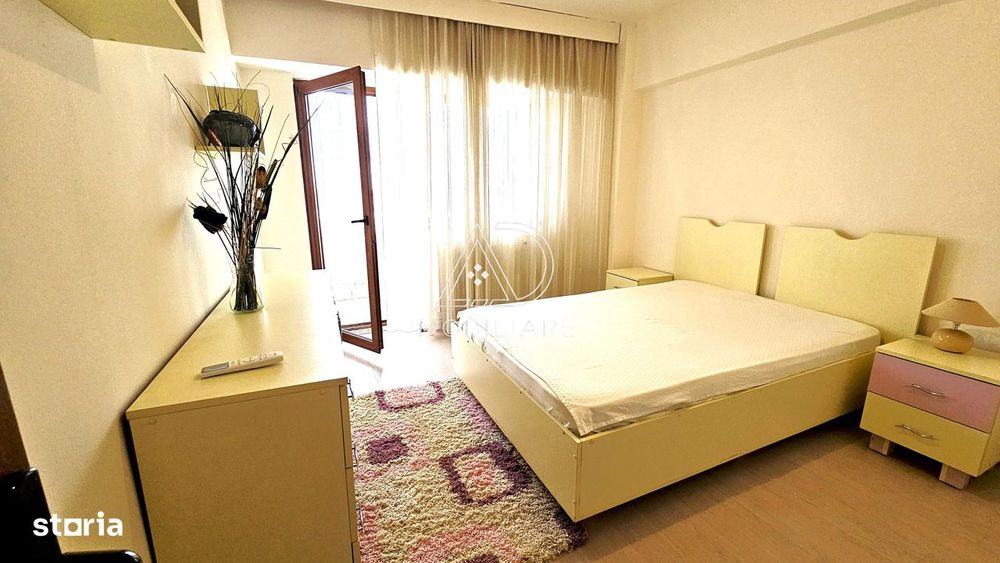 Apartament 3 camere de ÎNCHIRIAT - ultracentral, strada Unirii