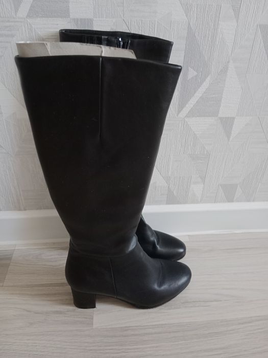 Продам сапоги осень 38 размера 5000