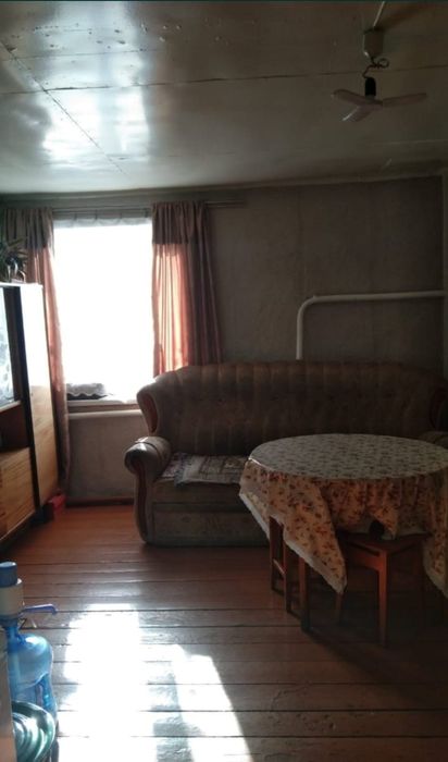 Продам дом в селе Толмачевка .