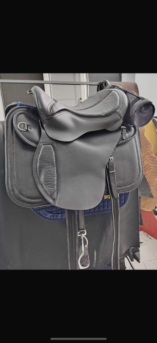 Кожаное седло, ручная работа