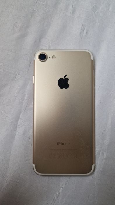 Se vinde Iphone 7