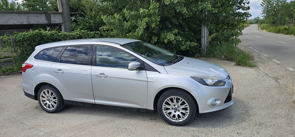 FORD Focus 2012 — imagine 3