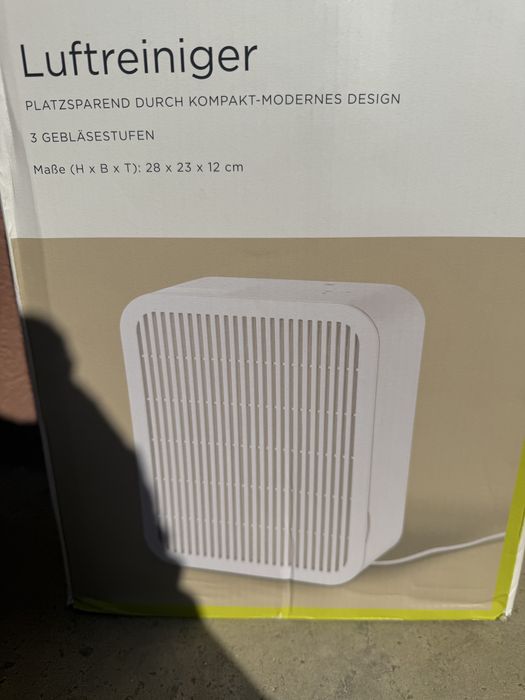 Vând purificator de aer compact Livarno Home Nou sigilat