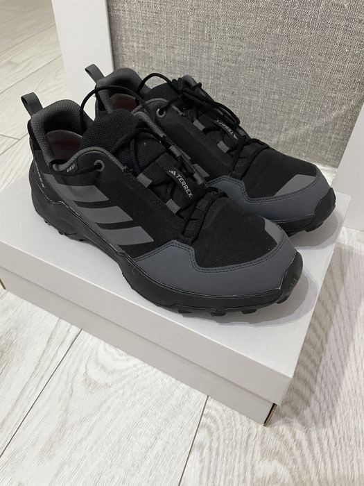Продам adidas terrex 39 размер