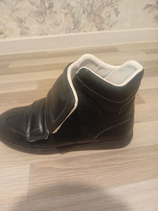 Maison Margiela Clinic