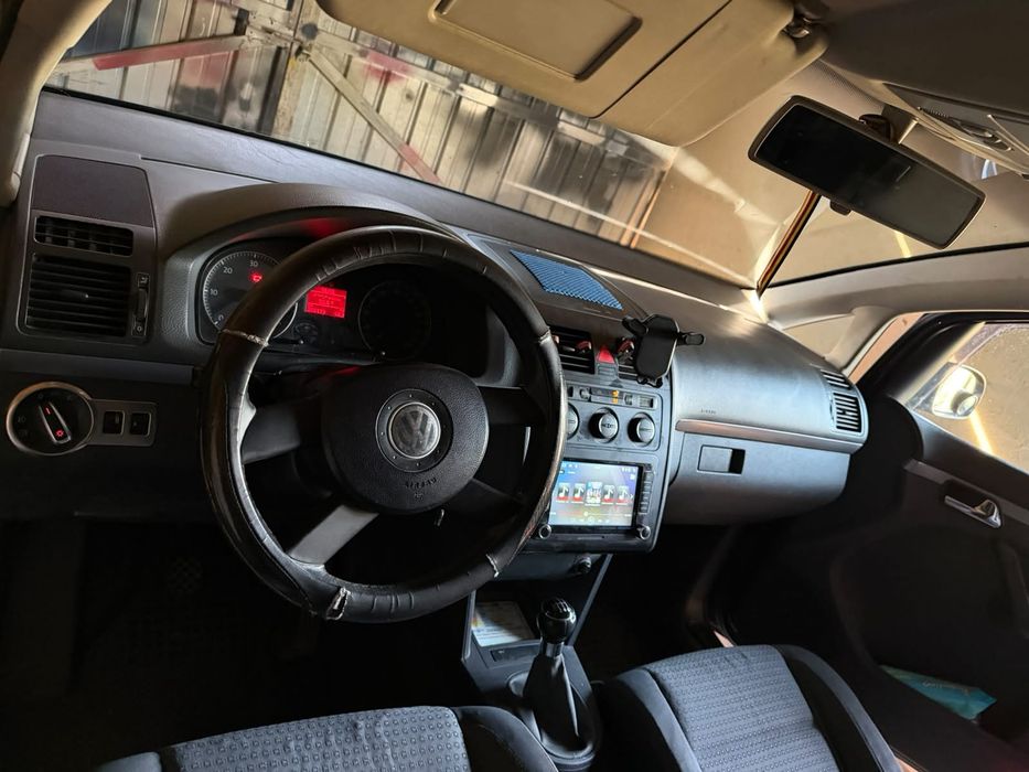 Vând VW Volkswagen Touran