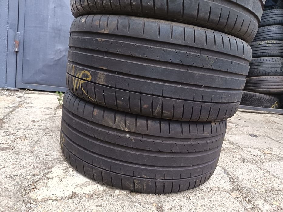 Anvelope vara 255 35 21 Michelin 2021 5-6mm