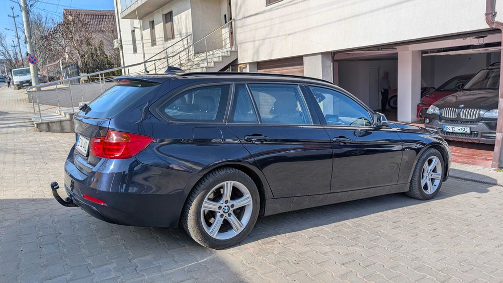 BMW 320D xDrive automata