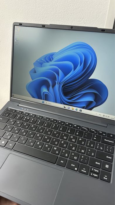 Ноутбук HYDRA H14 новый
