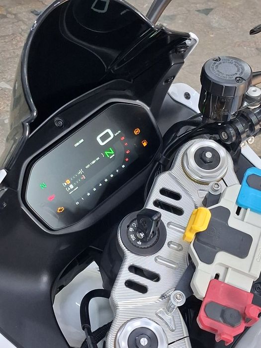QJ-600 SS Sotiladi