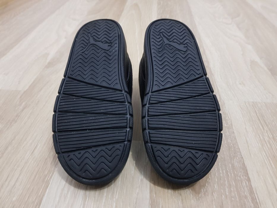 Adidași Puma mărimea 27