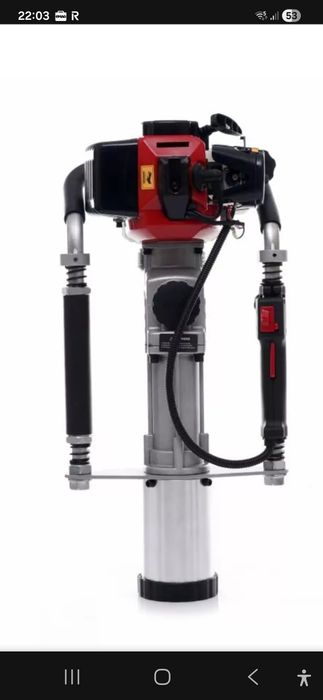 Închiriez picamer demolator de închiriat