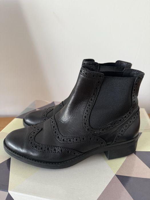 Botine Geox Chelsea din piele naturală - mărimea 36