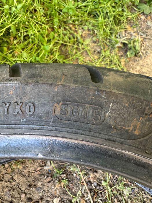 Гуми за Мотор 120/70 17, 180/55 17