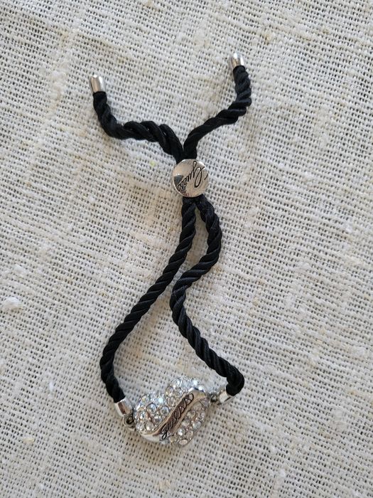 Гривна с цирконии