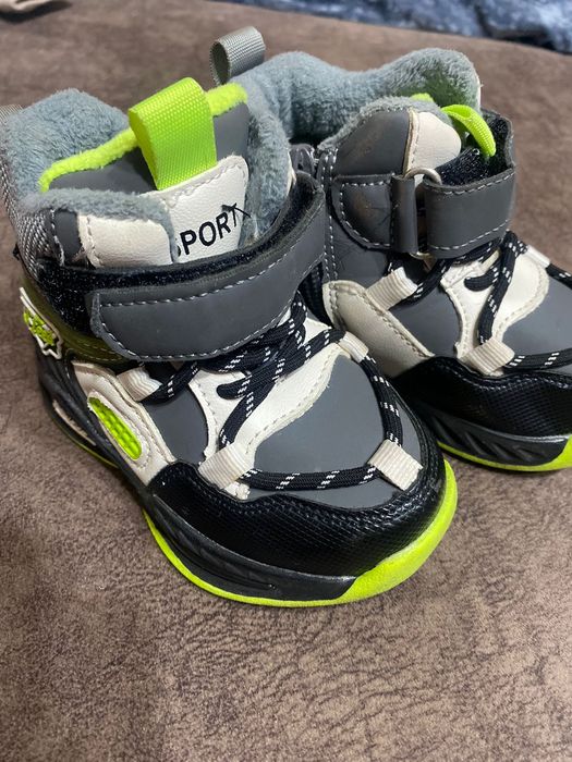 Ботинки детские весна- осень