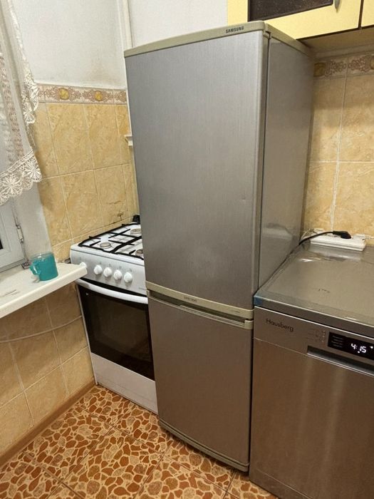 Продается холодильник