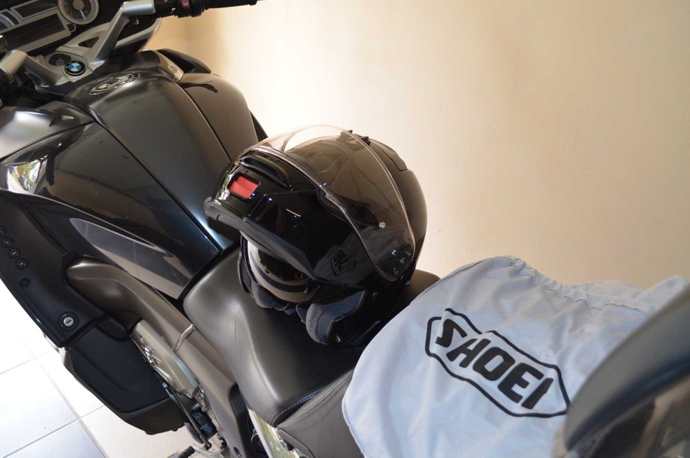 Модуларна каска Shoei Neotec 2 нова