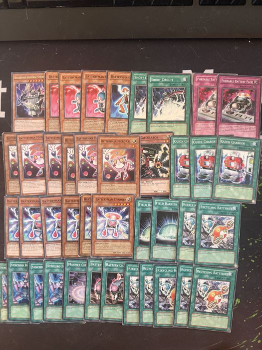 Yugioh Goat & Edison singles (cores)