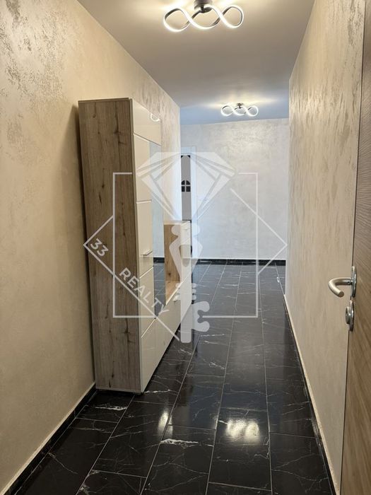 Продава се Тристаен апартамент в Пловдив, Съдийски - 118 кв.м за 1695 €/кв.м - Снимка #4