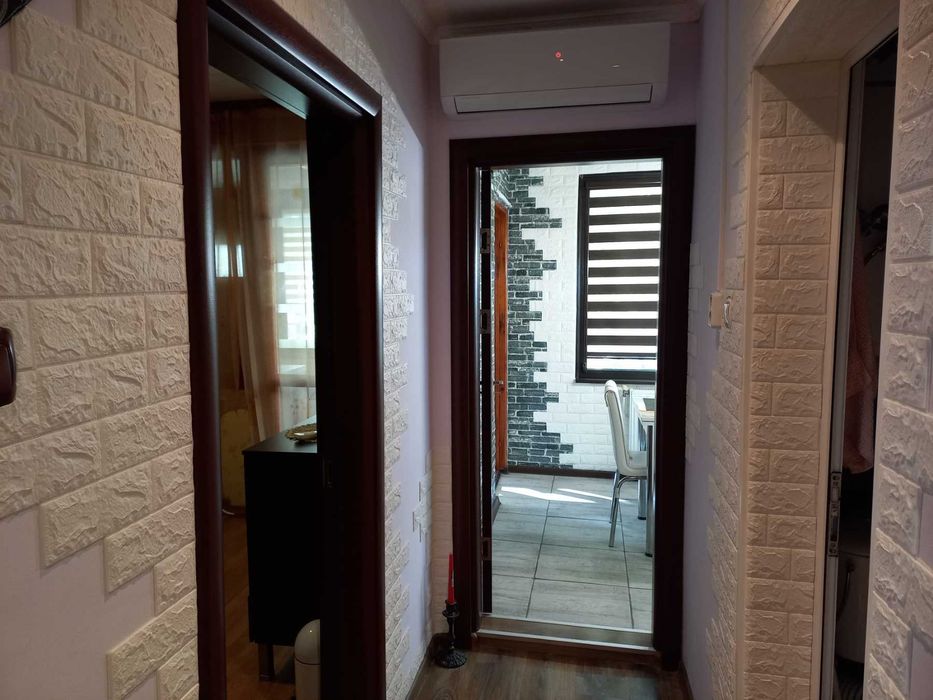 Продава се Двустаен апартамент в Силистра, Изток - 68 кв.м за 1013 €/кв.м - Снимка #2